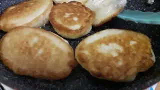 Пышные оладушки (вкусно и быстро)