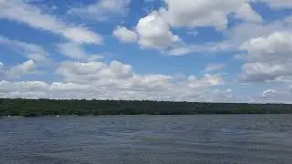 Ветер северный, волнуется море...