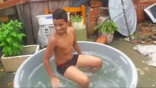 Dançei de Cueca na piscina ,e trollei meu primo feat.koringa sarrador