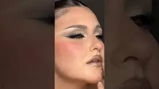 Y2K but make it glam🪩 #eyemakeup #makeup #makeuptutorial #beauty #eyemakeuptutorial