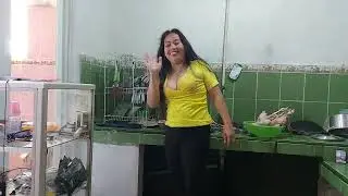 Membersihkan kotoran di dapur ngawur