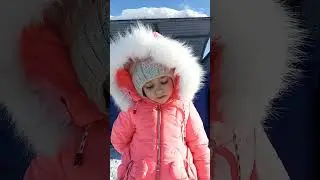 НИЧЕГО НЕ ЗНАЕТ😱 #жиза #юмор #маша #youtubeshorts #shorts