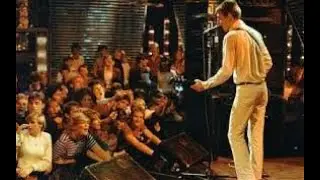 THE JAM - LIVE ON THE TUBE - 1982  (  REMASTERED  ).