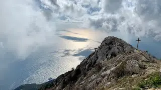 ПОСВЯЩАЕТСЯ НАШИМ ДУХОВНЫМ ОТЦАМ
