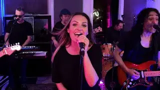 'Night Fever' Full Live Band Rendition | Sing It Live
