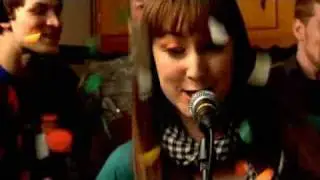 Donora "Shout" Official Video
