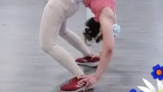 Back bend / yoga