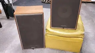 Realistic Nova-15 speakers (1984)