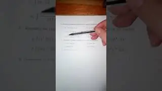 ¿Cómo diferenciar una integral por sustitución de una por partes?