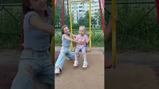 Красивая и нежная, Отзывчивая ты, И в Мире нет прекраснее,Чудеснее сестры. #сестрёнка #дети #shorts