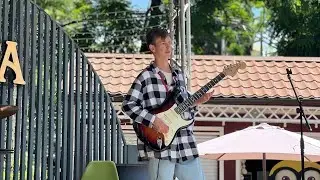 Концерт в парке.