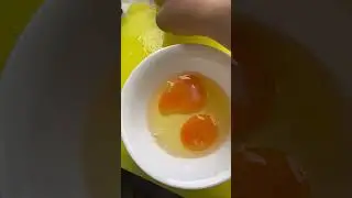 Яичница с помидорами 