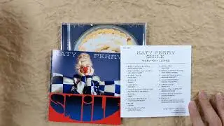 [Unboxing] Katy Perry: Smile [Japan Bonus Track: Never Worn White & More]
