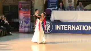 Victor Fung & Anastasiya Muravyeva - чистота танца фокстрот