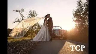 Mr & Mrs Clease Wedding | Winkworth Farm Wiltshire