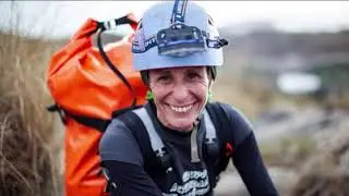 A woman spend 500 days inside a cave without any contact