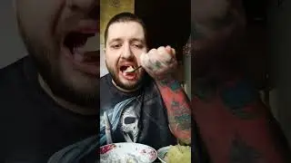 ну давайте покушаем   чтоли