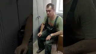 как открыть шкаф без ключа