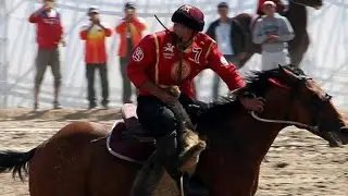 Манас 😱 15 жашында алгачкы жолу машина таштап алган