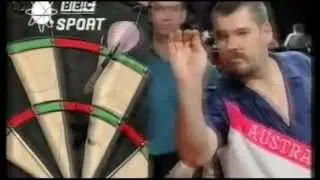 Weening 9 dart finish attempt in the first leg of a match! - Embassy 1994