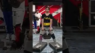 ASI SE VE EL ESFUERZO! Luz sentadilla Sumo! #glutesworkout #squatsworkout #sumosquat #fitgirl