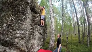 Боулдеринг. Пока что только отсос.