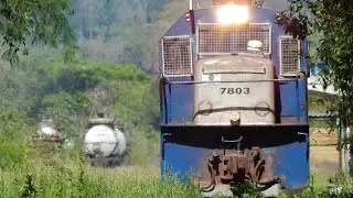 TREM E23 com trilhos saindo de Itapeva