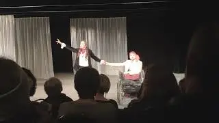 Лариса Кадочникова в спектакле "Актрисе всегда 18"