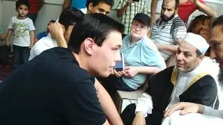 Австриец принимает Ислам