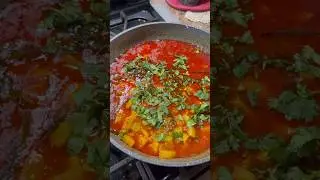 Bhandare wale aalu puri 