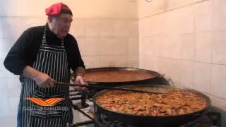CASAL CATALUNYA PAELLA.mp4