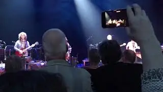 Dweezil Zappa - 2017-10-23, Stockholm - Bobby Brown