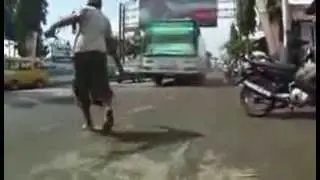 Обезьянка мотоциклист