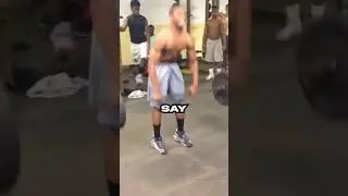 Bodybuilder's Dumbbell Bench Press Fail 💀🤣