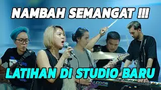 STUDIO LAMA DITINGGALIN?? THE WINNER PUNYA STUDIO BARU