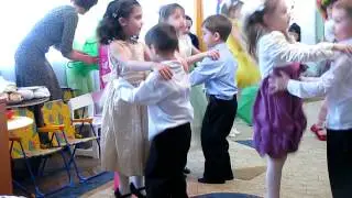 а ты меня любишь?(Танец деток)