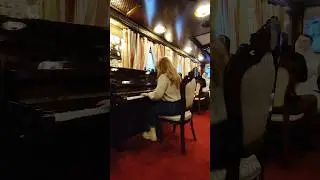 Indila on the train #dernieredanse  #piano #cover