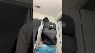 Can u tell Issa stick Inna bag ?#dreko #shortsviral #viral #edc #guns #educational #backpack #mdx