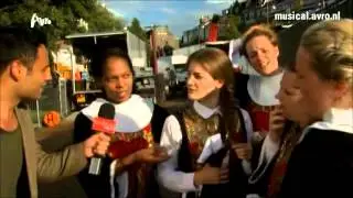 Robin van den Akker in Sister Act
