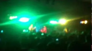 Parkway Drive NEW SONG (LIVE) Kawana 2012