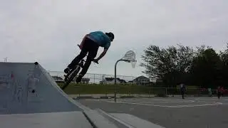 Vlogisode 26:  BMX Learning Hop 180's and Double Peg Grinds
