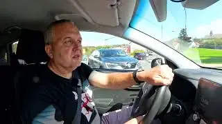 Cestne blodnje - 74 Lepi električni avti lepo gorijo (na spletu in medijih)