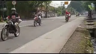 ROMBONGAN TRIL