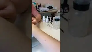 Ребенок мастер маникюра 