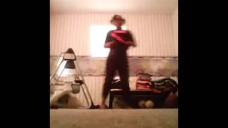 Lil girl doing bet u can't do it like me challenge