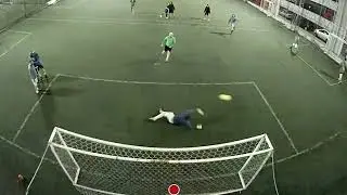 KRAKES usa sabiduria de los videos del DIBU y se la ataja a FEDE en la practica del partido