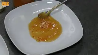 Review and taste test of Cheap Sweet and Sour Sauces with Pineapple