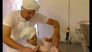 S5 ● E52 How we operate Europe's cheapest certified poultry processing facility
