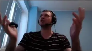 Папич смотрит видос 