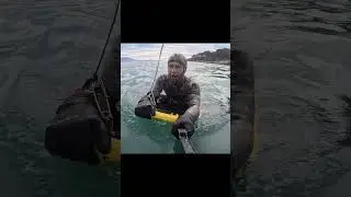 Putting a Bixpy Jet motor on my spearfishing dive board! ZOOMIN
